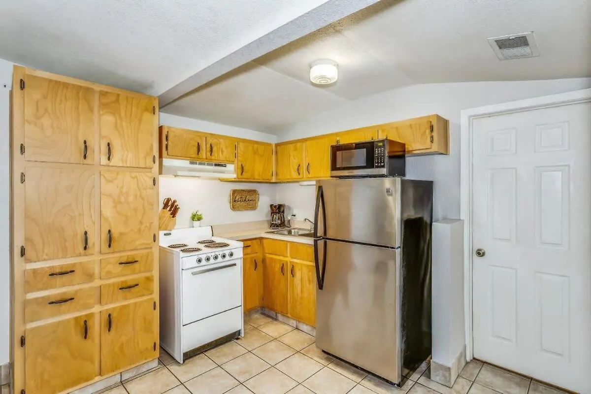 North Highlands Nest- Unit D Apartment Pensacola