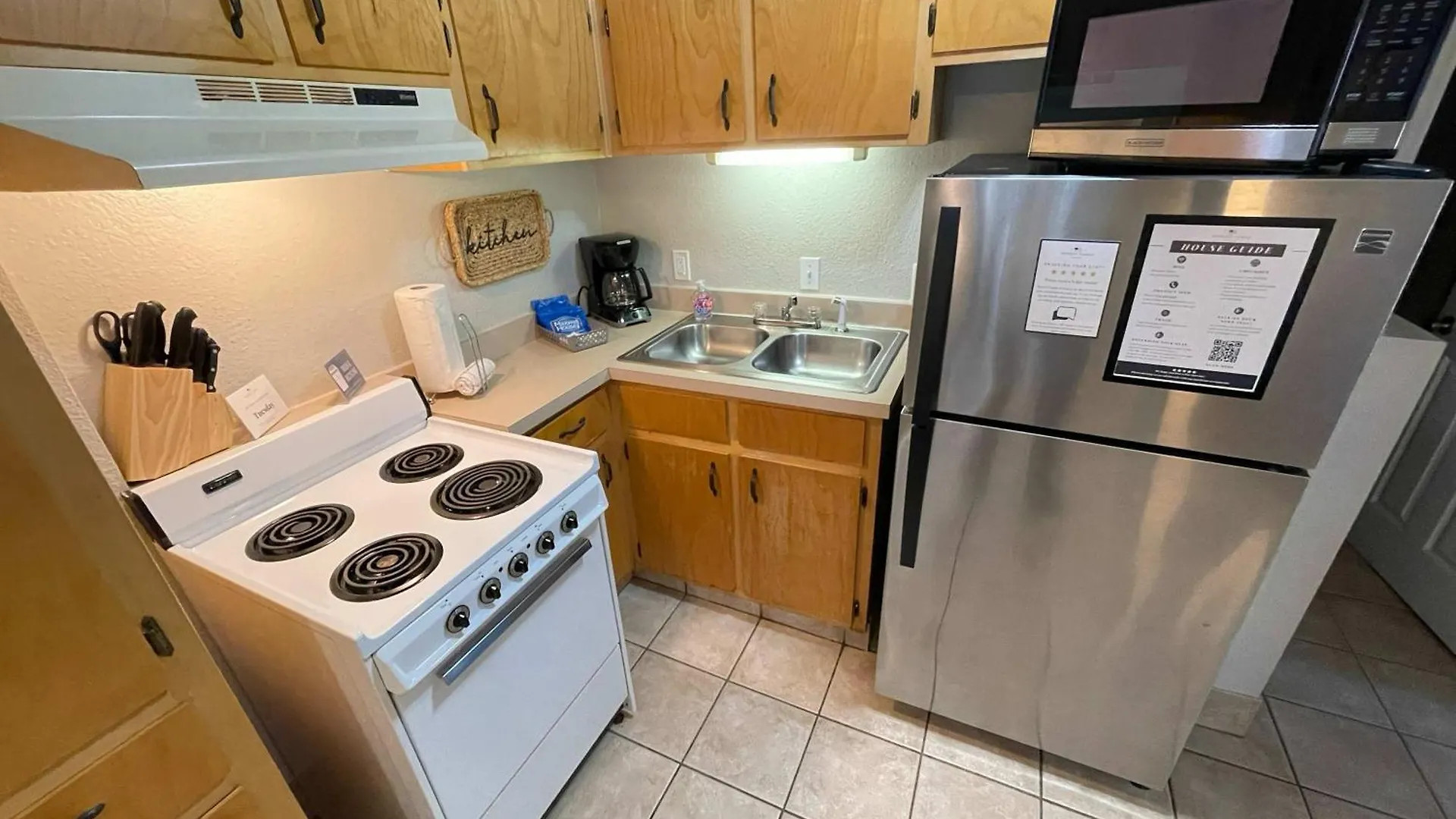 North Highlands Nest- Unit D Apartment Pensacola 0*,  United States